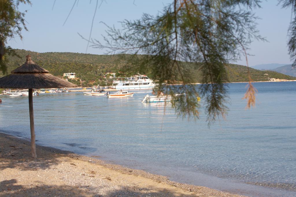 Ammos Beach Glífa Eksteriør billede
